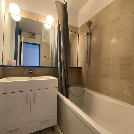 Juan Les Pins, 1 Piece, 4 Personnes - Fr-1-252-189 Appartement